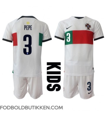 Portugal Pepe #3 Udebanetrøje Børn VM 2022 Kortærmet (+ Korte bukser)